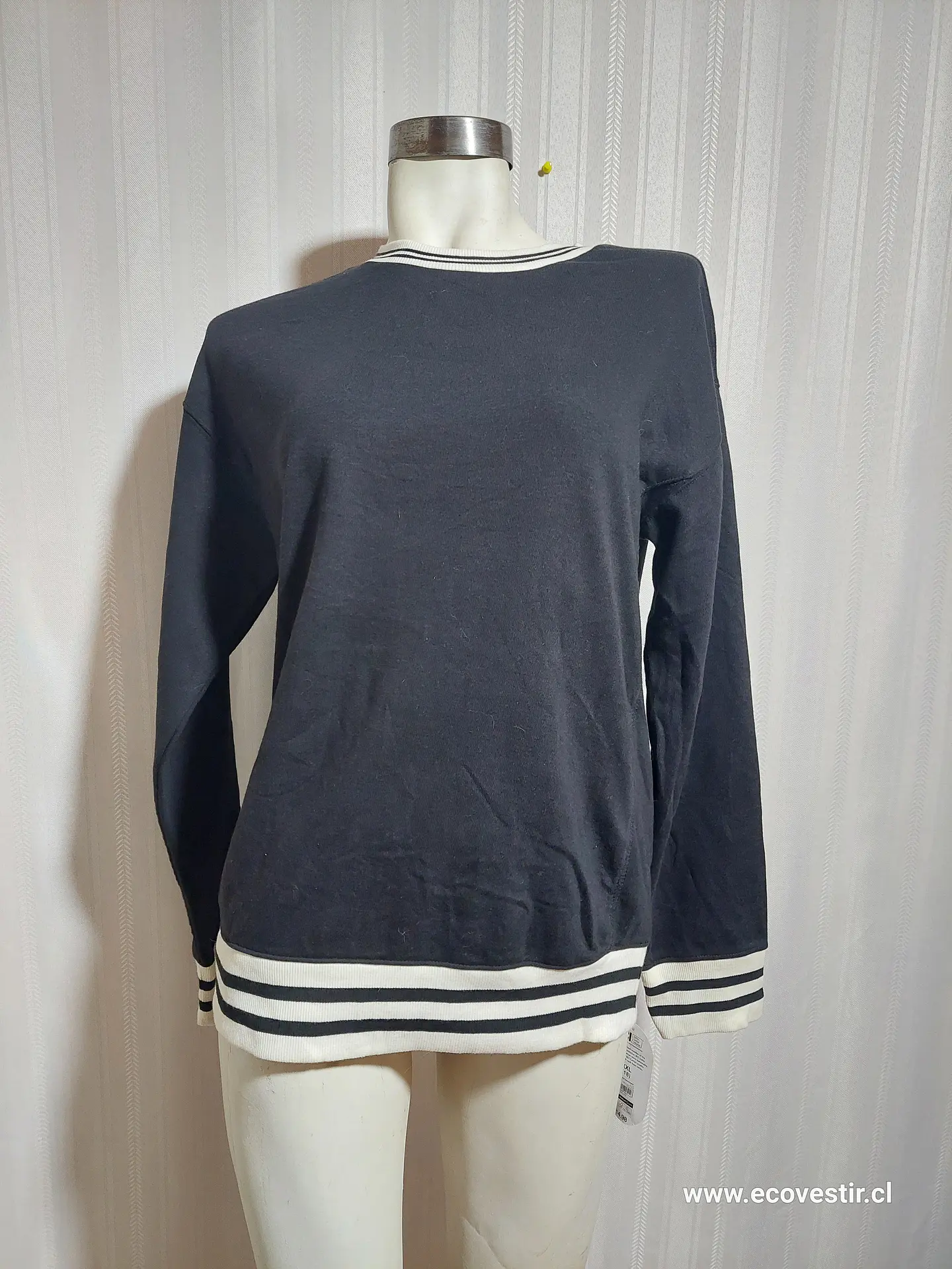 POLERÓN NEGRO WONDER NATION TALLA XXL  1