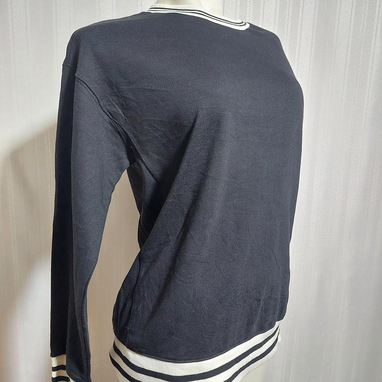 POLERÓN NEGRO WONDER NATION TALLA XXL  2