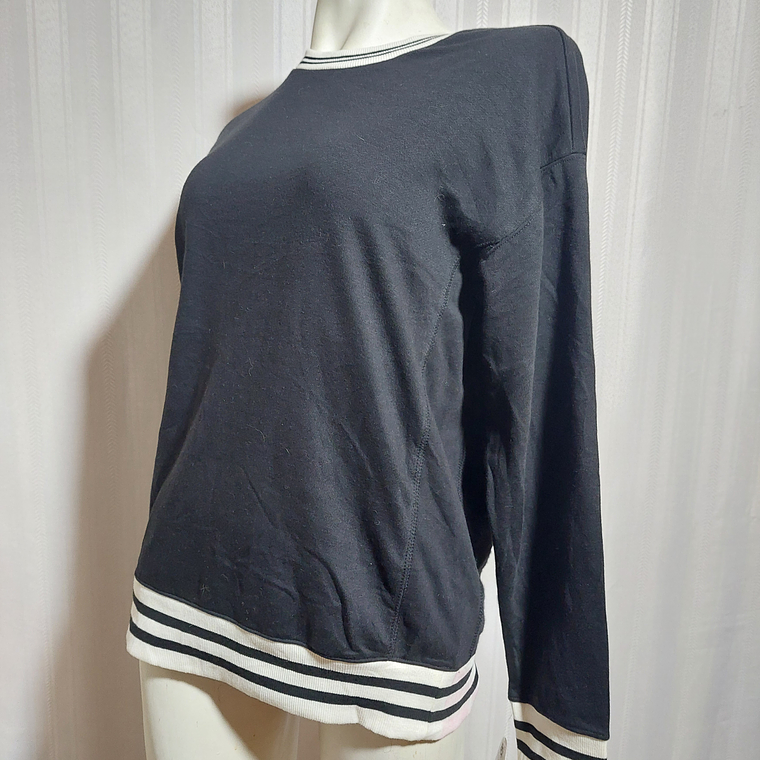 POLERÓN NEGRO WONDER NATION TALLA XXL  3