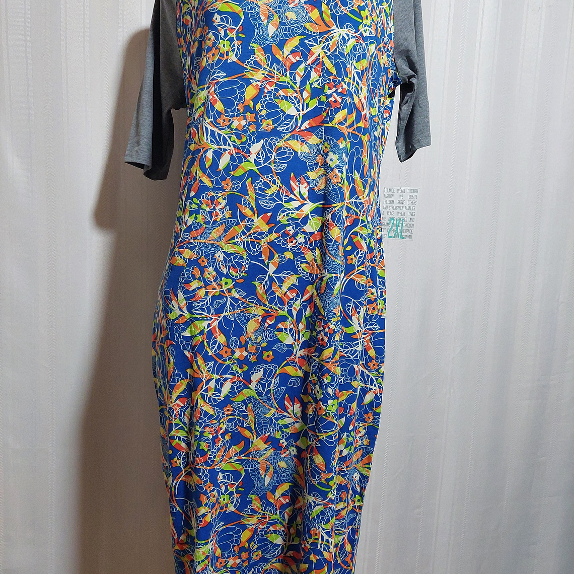 VESTIDO FLORAL MULTICOLOR LULAROE TALLA 2XL  1