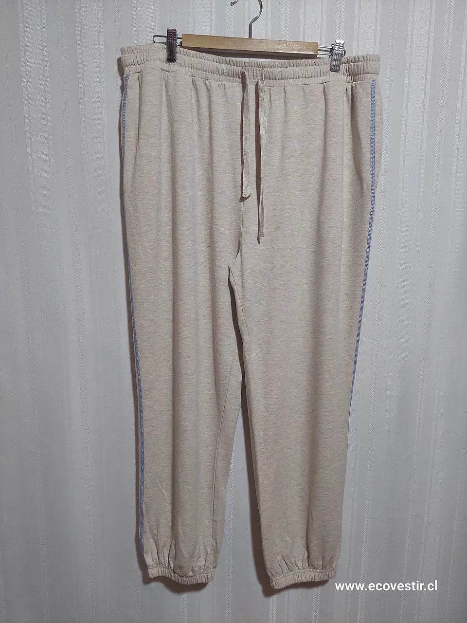 PANTALÓN BUZO BEIGE TIME AND TRU TALLA XL (16-18) 1