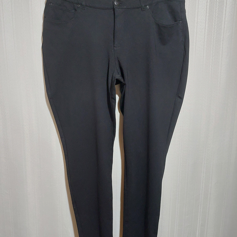 PANTALÓN NEGRO SIGNATURE SLIMMING TALLA 16 1