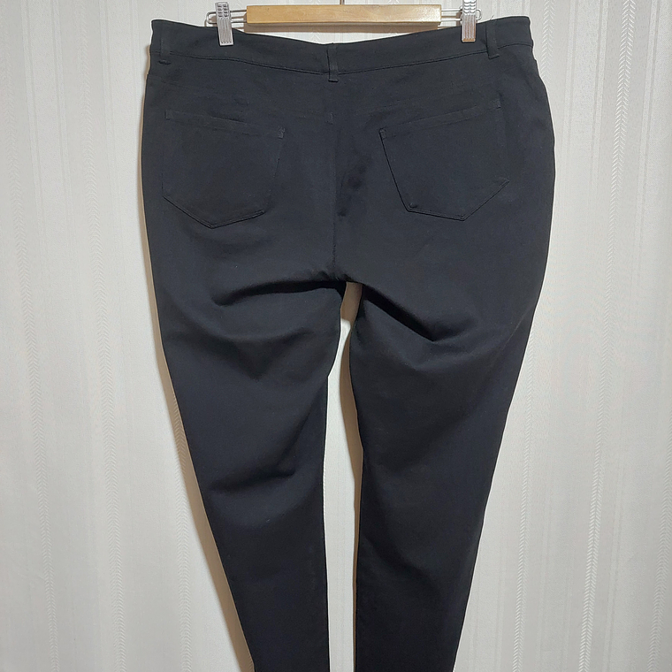 PANTALÓN NEGRO SIGNATURE SLIMMING TALLA 16 2