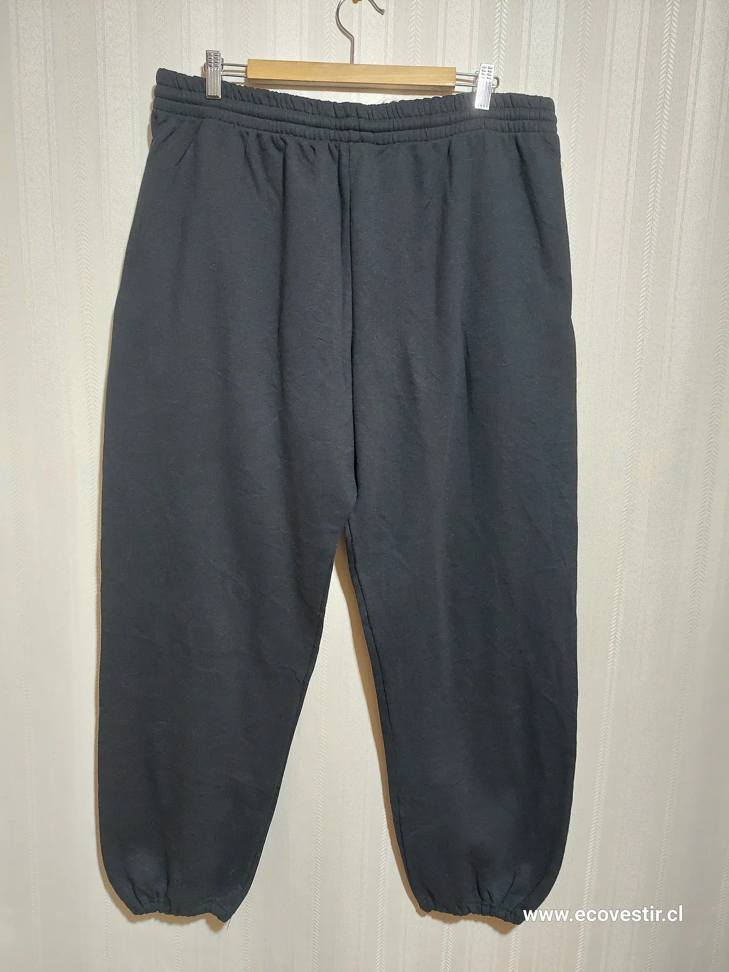 PANTALÓN BUZO NEGRO FRUIT OF THE LOOM TALLA XL 2