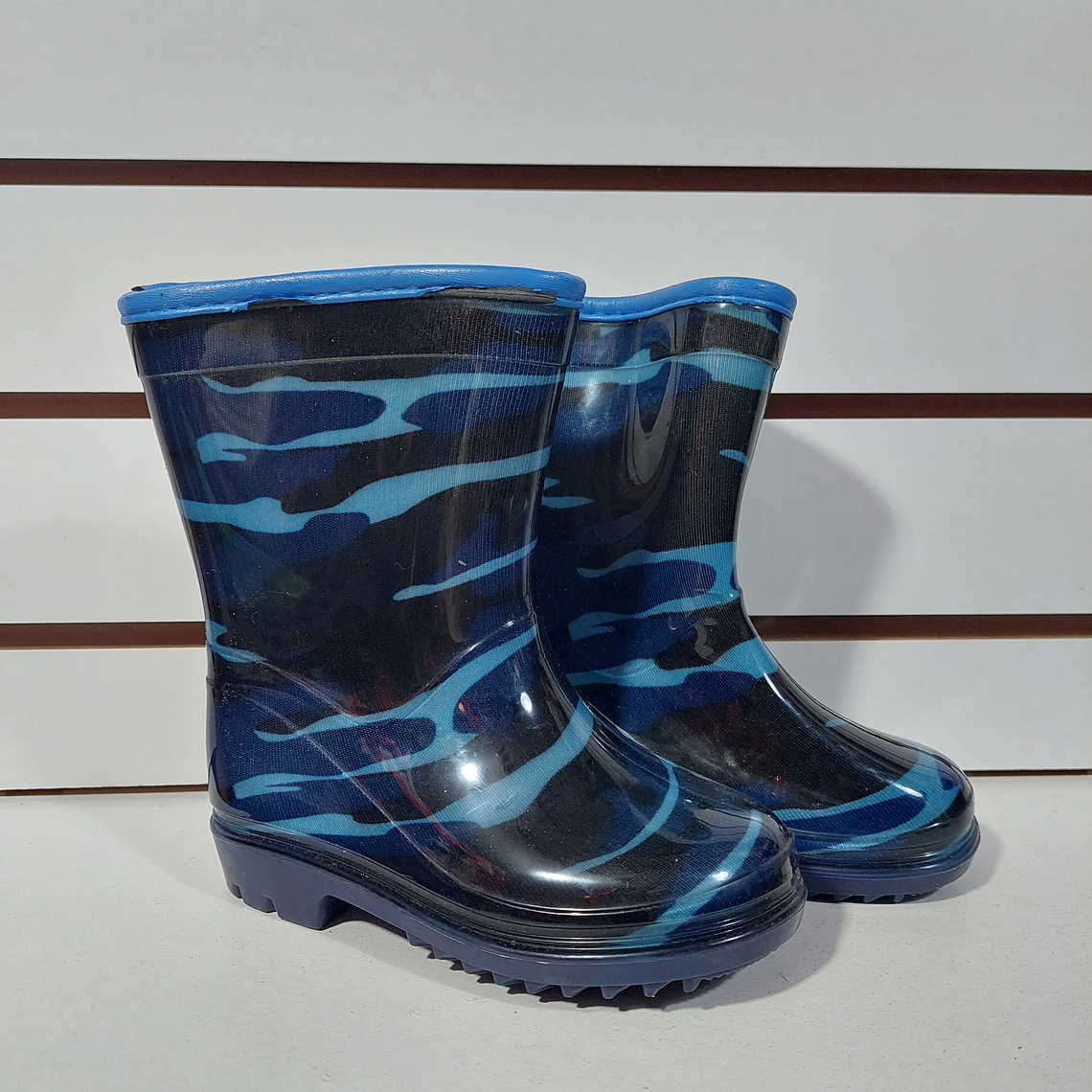 BOTIN DE AGUA CHIPORRO NIÑO NRO.24 1