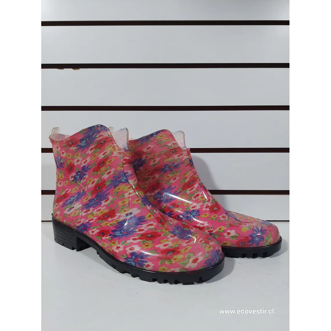 BOTIN DE AGUA  MUJER NRO. 39 1