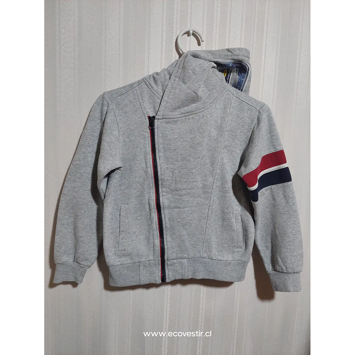 POLERÓN CON GORRO Y CIERRE GRIS TALLA 8A/128 1