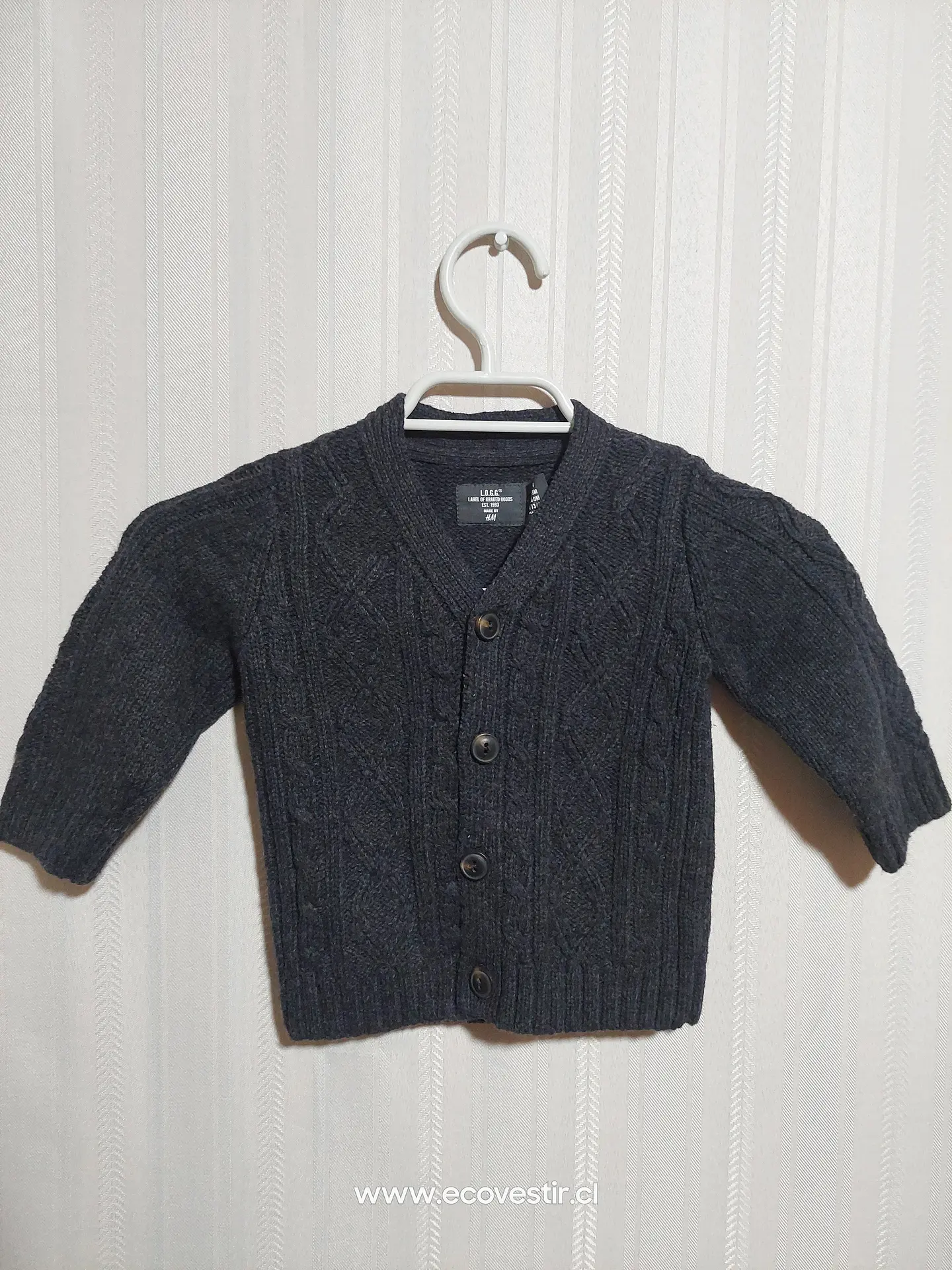 CHALECO BOTON NIÑO GRIS ACERO TALLA 6-9M 1