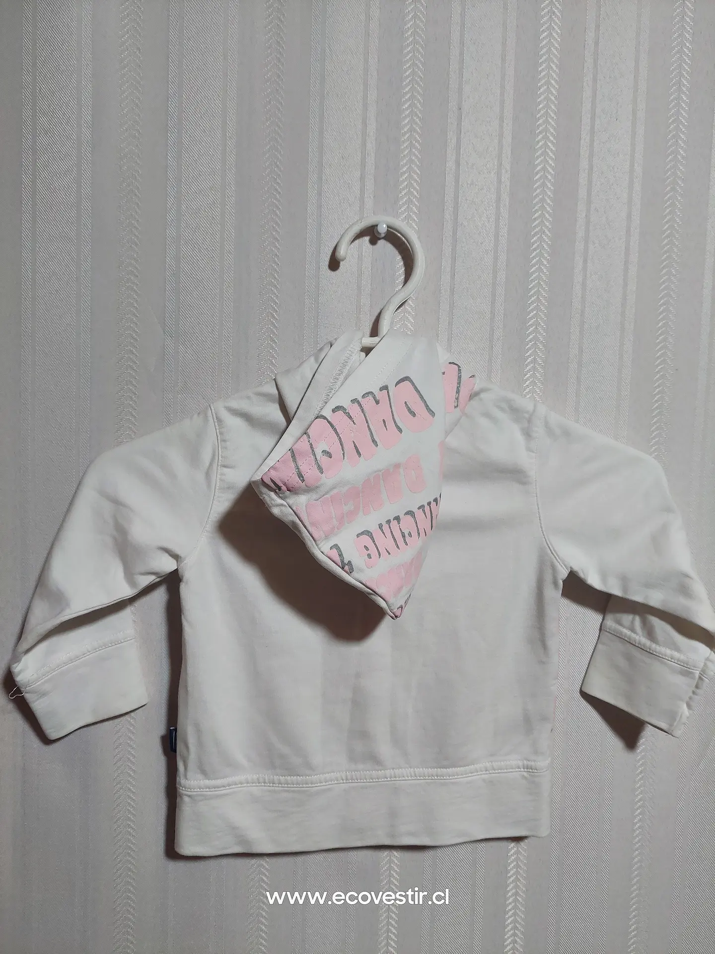 POLERÓN CON GORRO NIÑA TALLA 12 2