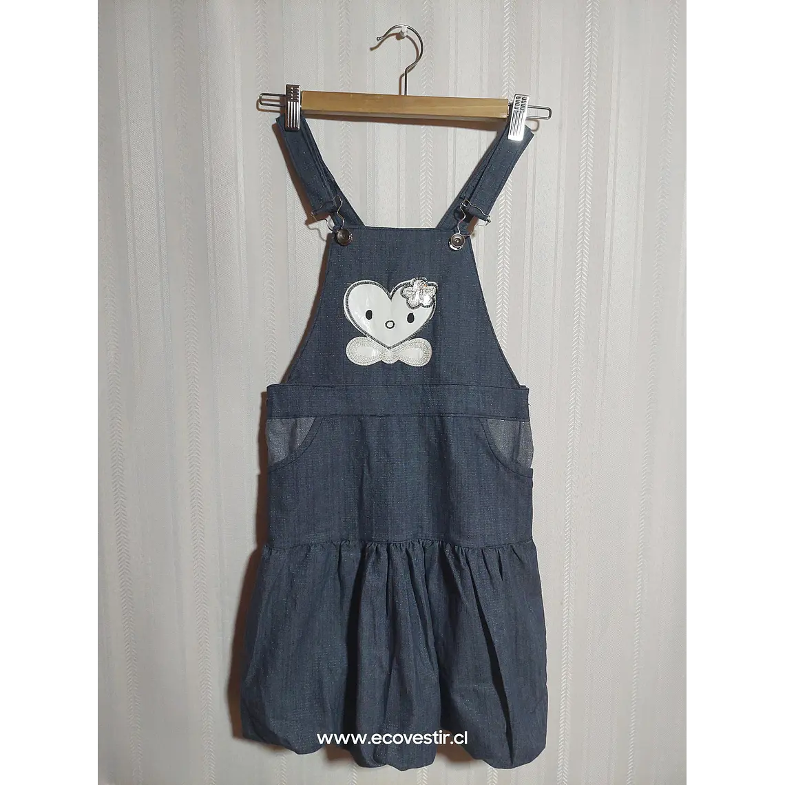 Vestido Jardinera Niña Azul Denim con Bordado de Corazón Talla 6 Años  1