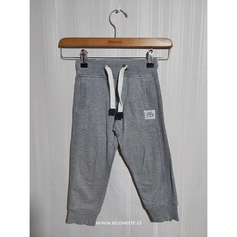 PANTALÓN BUZO NIÑO GRIS 1