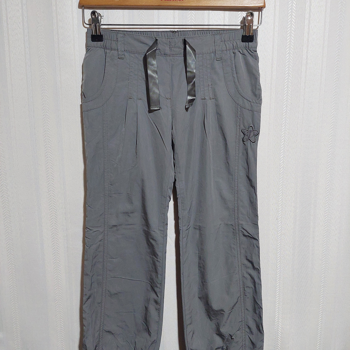 PANTALÓN BUZO GRIS NIÑA PRIMIGI TALLA 8A 1