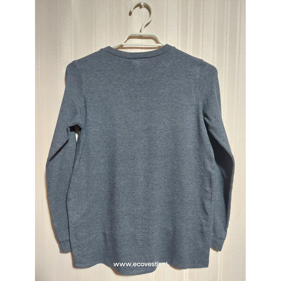POLERA GRIS JUVENIL CON ESTAMPADO BENETTON TALLA XL (10-11A) 2