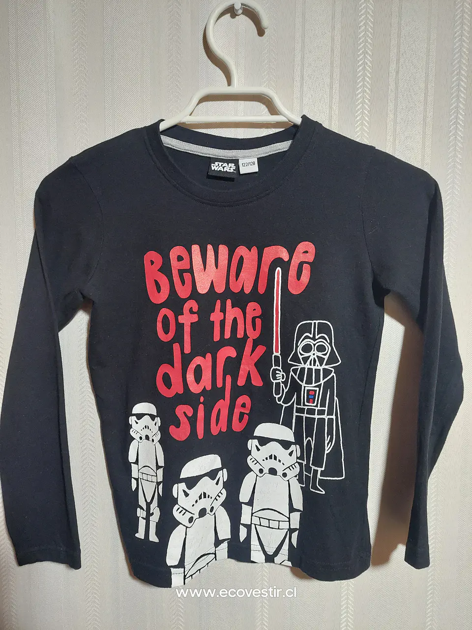 POLERA ML NIÑO NEGRO C/ESTAMPADO STAR WARS TALLA 122/128 1