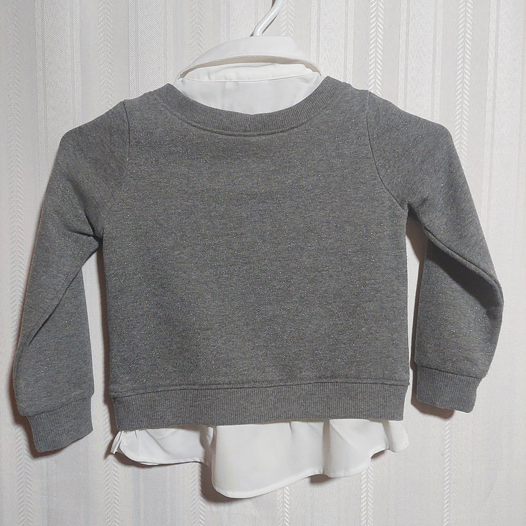 SWEATER NIÑA GRIS PRIMIGI TALLA 5A 2