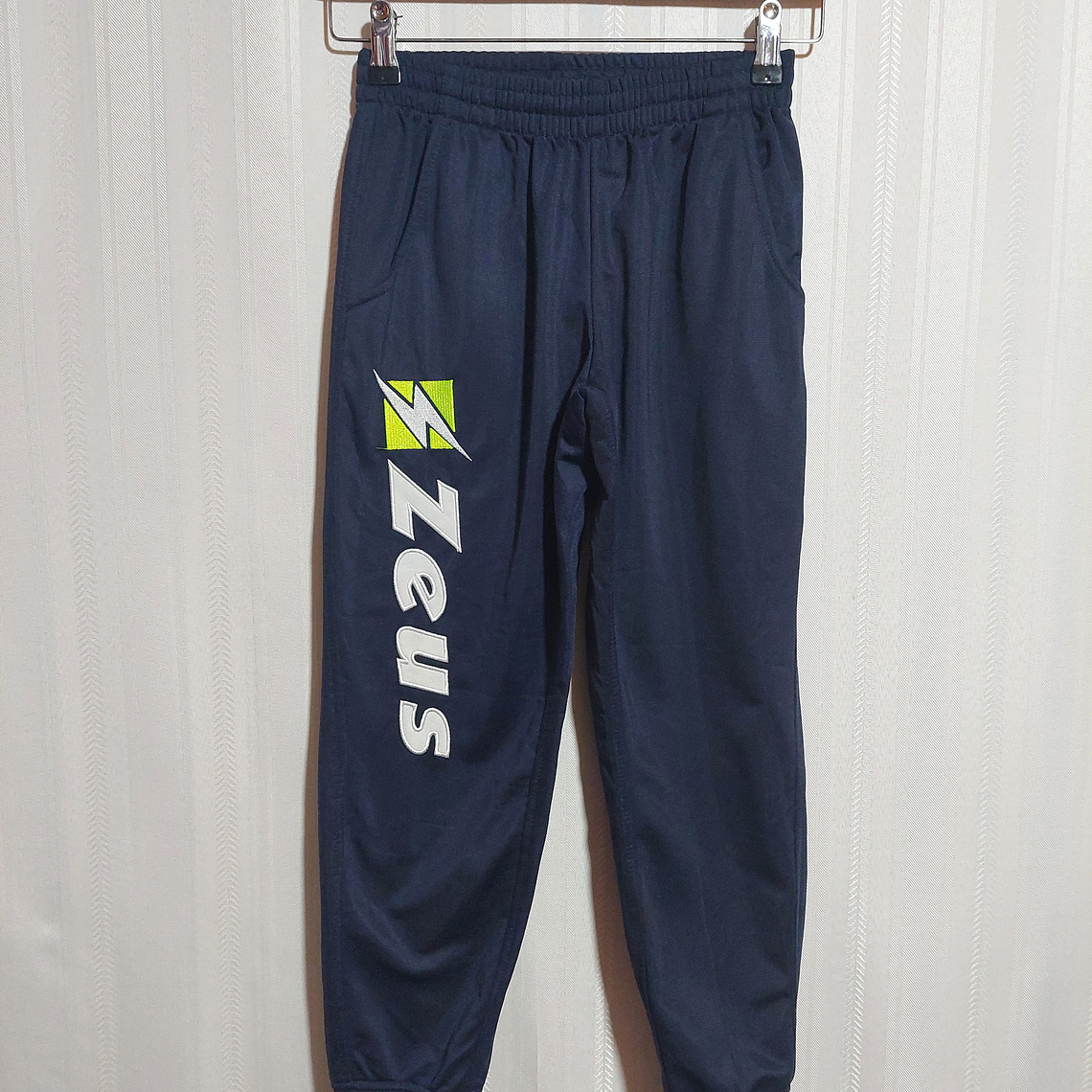 PANTALÓN BUZO NIÑO AZUL TALLA  2XS 1