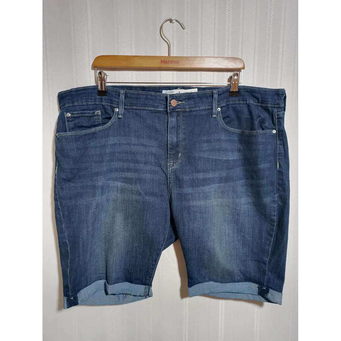 SHORT MUJER DENIM AZUL LEVI STRAUSS TALLA 22 X36 (55) 1