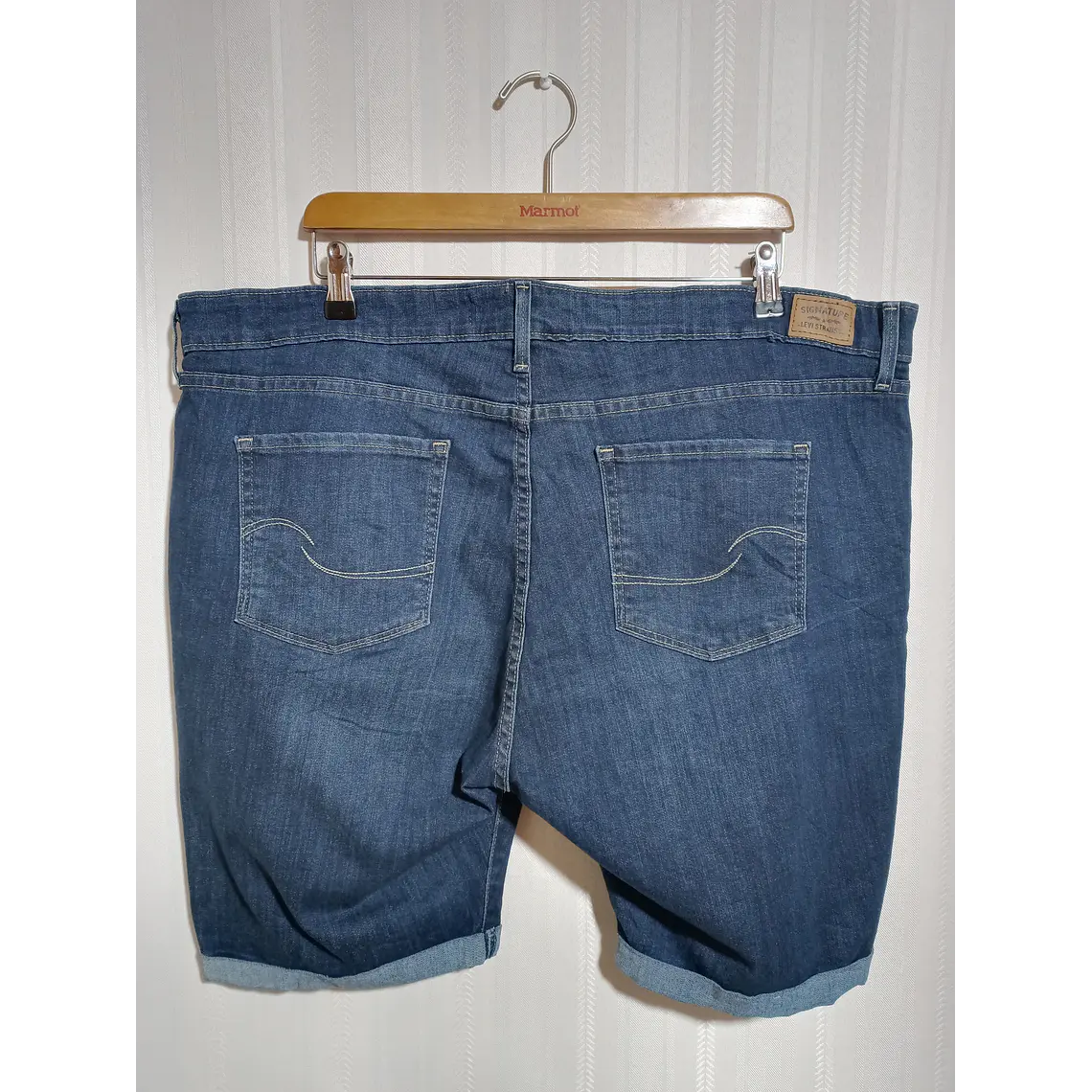 SHORT MUJER DENIM AZUL LEVI STRAUSS TALLA 22 X36 (55) 2