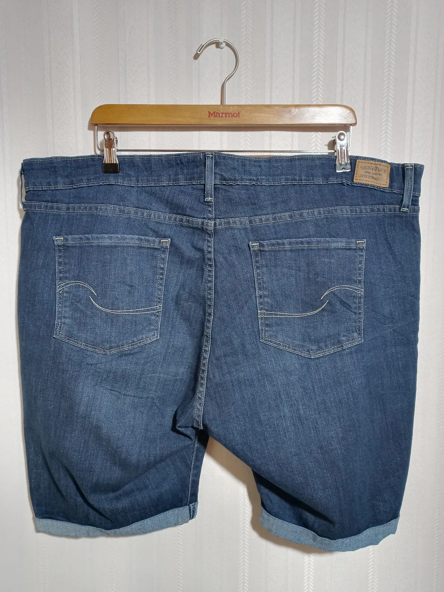 SHORT MUJER DENIM AZUL LEVI STRAUSS TALLA 22 X36 (55) 2