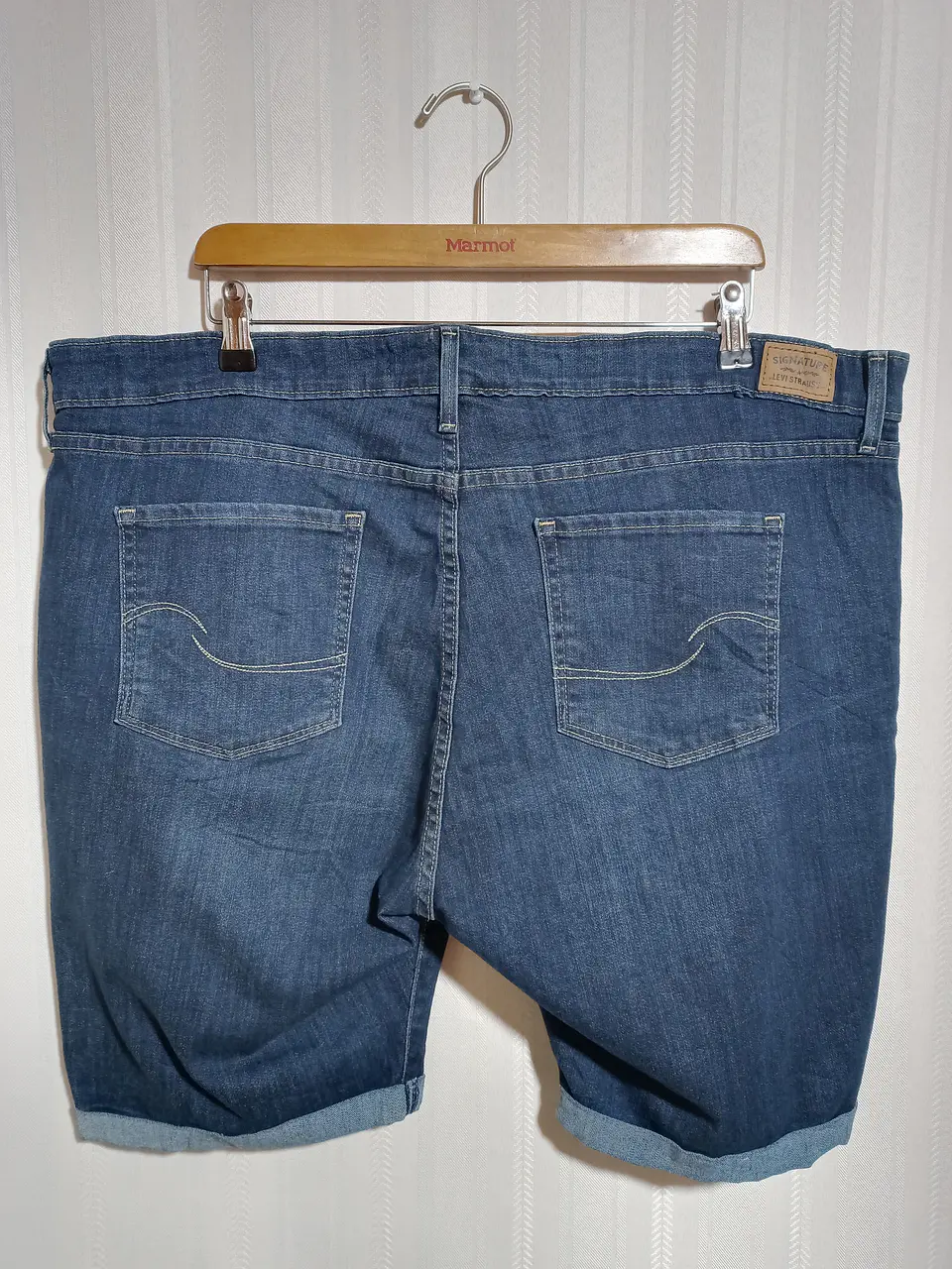 SHORT MUJER DENIM AZUL LEVI STRAUSS TALLA 22 X36 (55) 2
