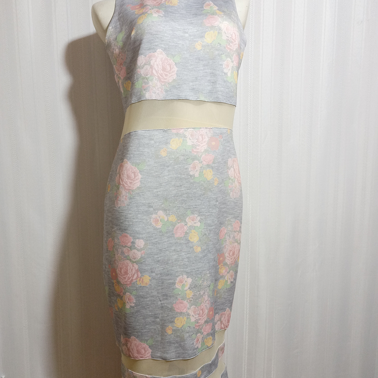 VESTIDO CASUAL FLOREADO  KARDASHIAN TALLA 38 L 1