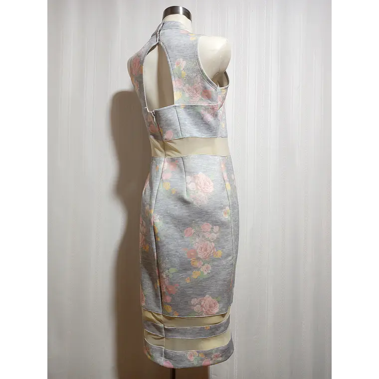 VESTIDO CASUAL FLOREADO  KARDASHIAN TALLA 38 L 2