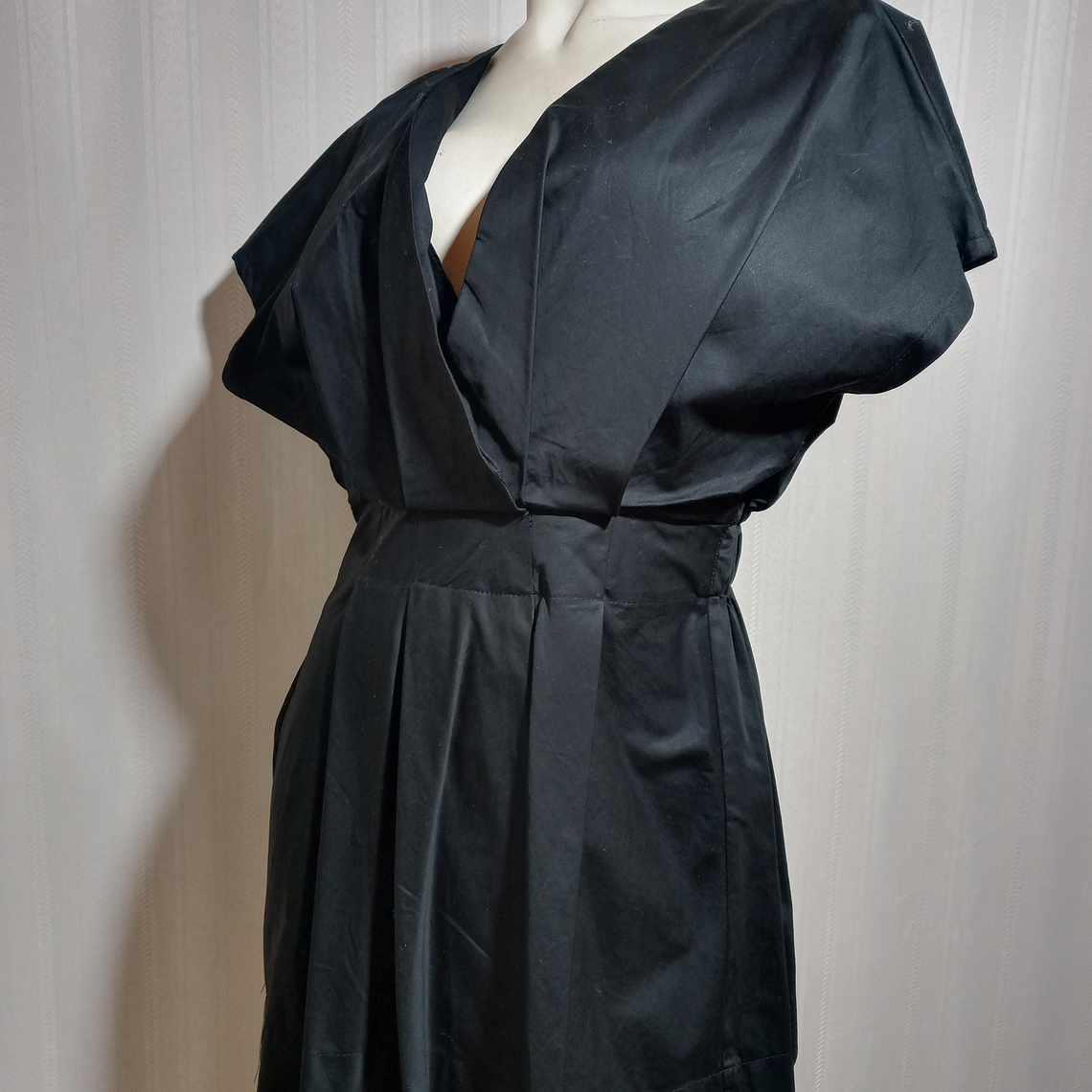 VESTIDO NEGRO ZARA TALLA M 1