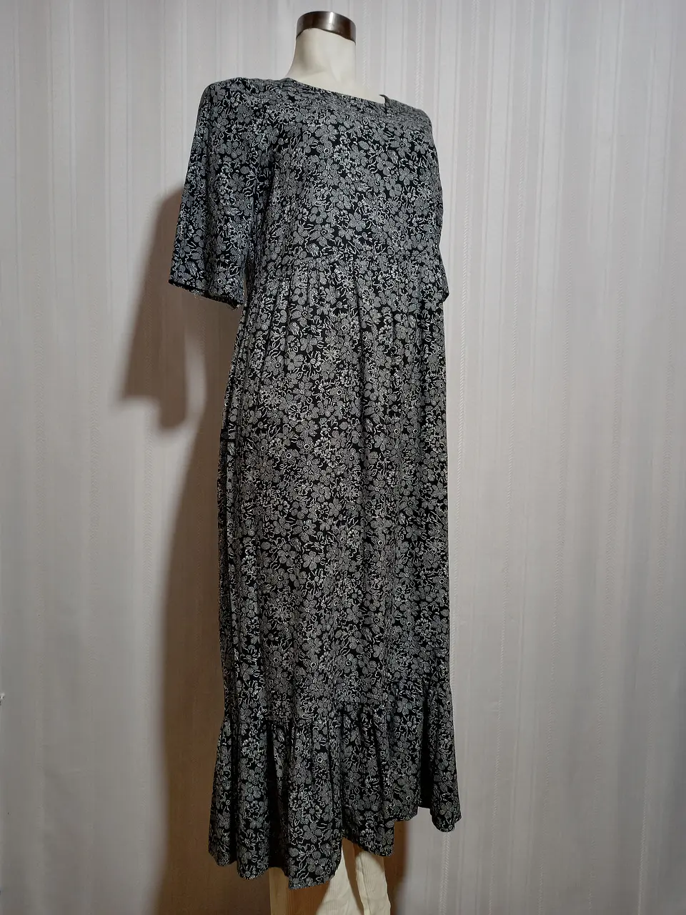 VESTIDO CASUAL GRIS TALLA M 2
