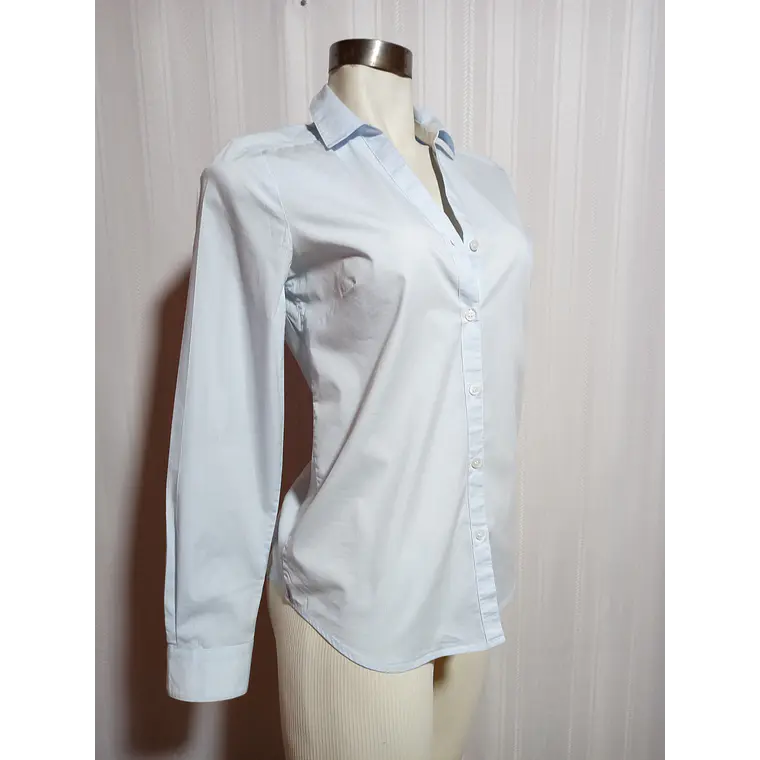BLUSA CELESTE H&M TALLA 36 1