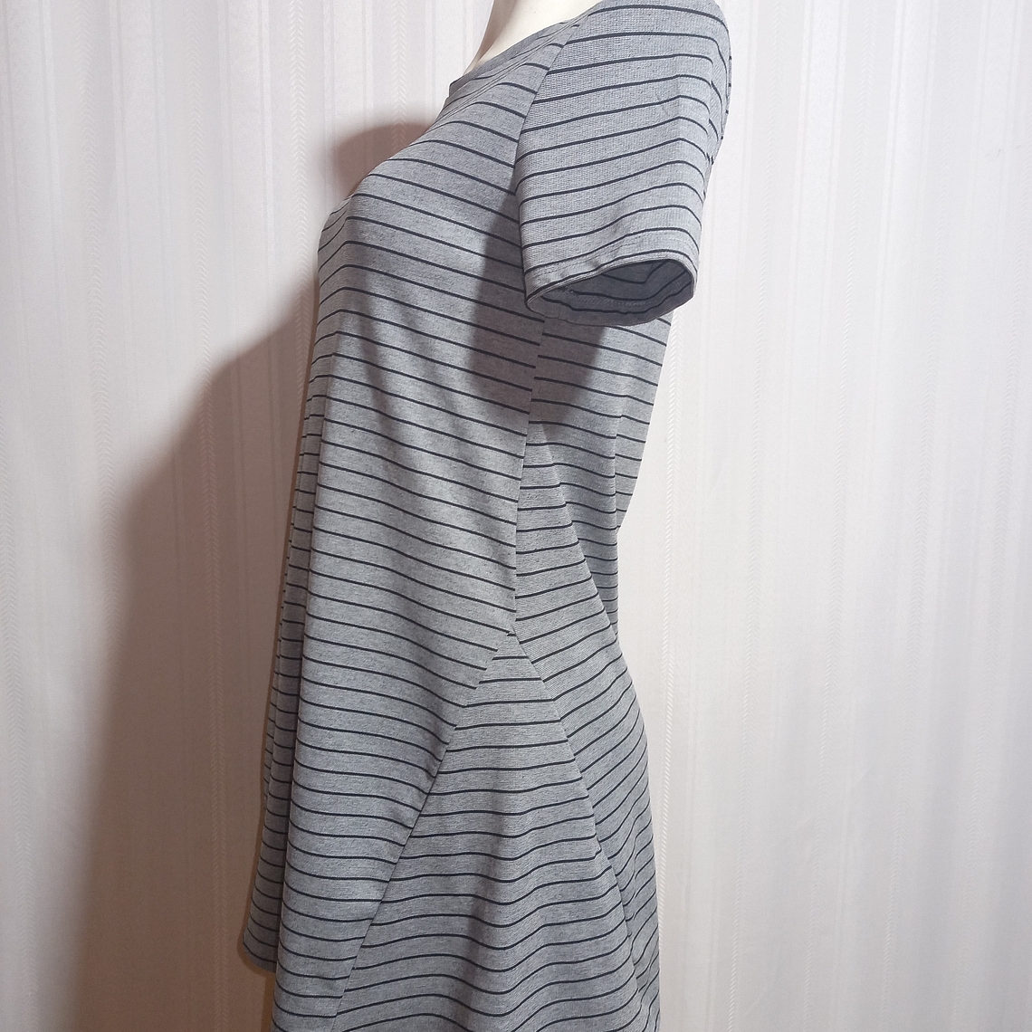 VESTIDO CASUAL GRIS ZARA TALLA M 1