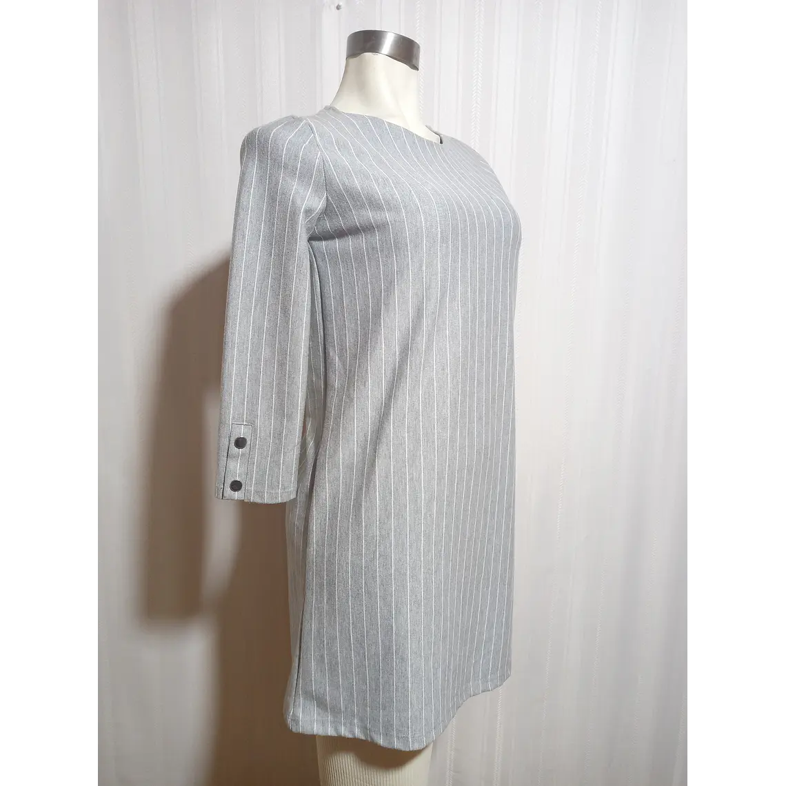VESTIDO GRIS BERSHKA TALLA S 1