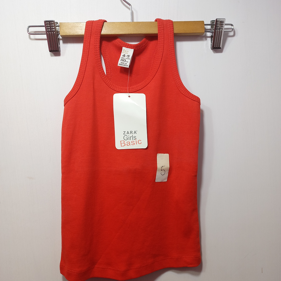 POLERA NIÑA S/M ROJO ZARA KIDS TALLA 4-5 1