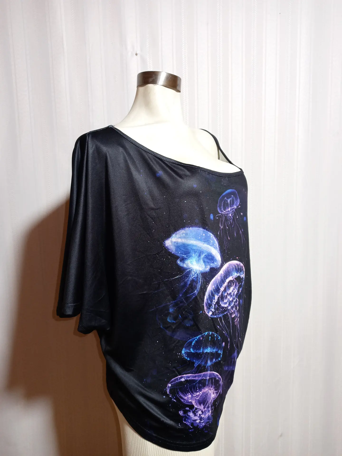 POLERA ESTAMPADA DRESSFO TALLA 42 2