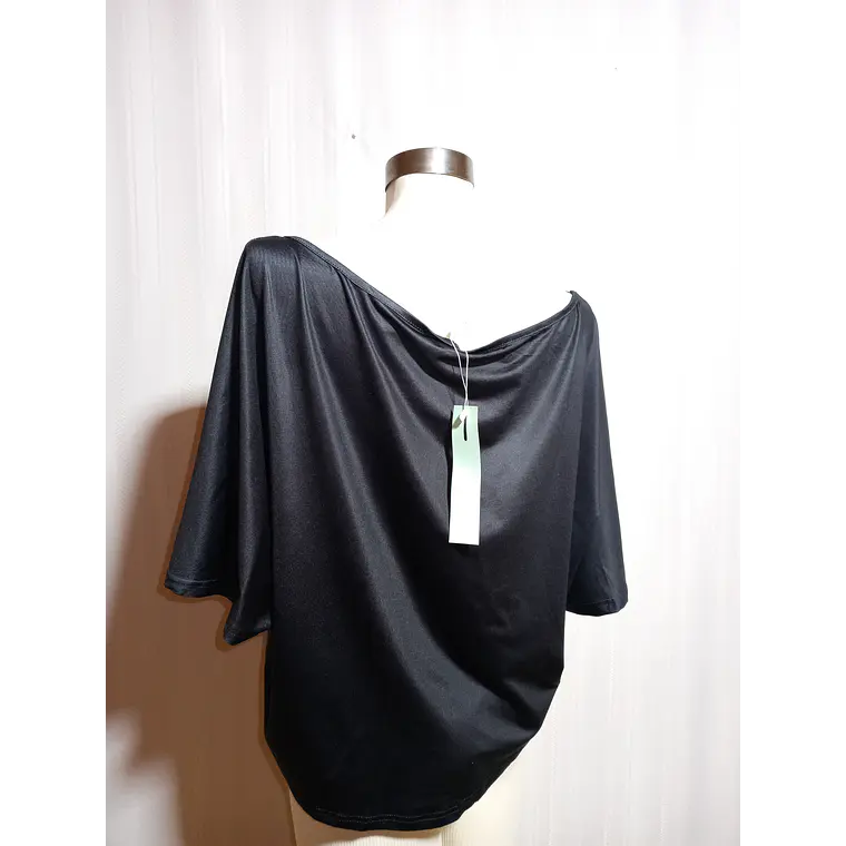 POLERA ESTAMPADA DRESSFO TALLA 42 3