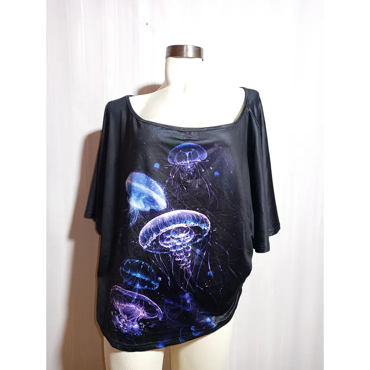 POLERA ESTAMPADA DRESSFO TALLA 42 4