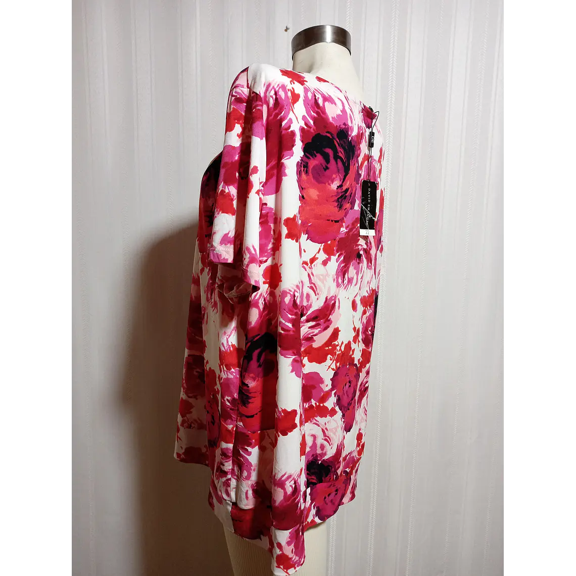 BLUSA MULTICOLOR DAVID EMANUEL TALLA 22 5