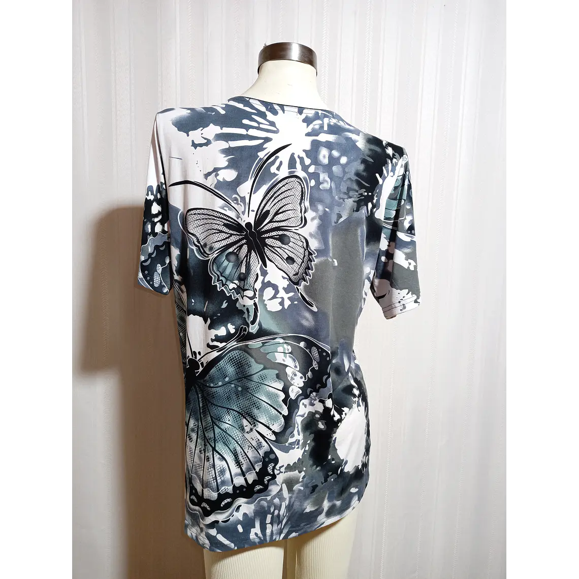 BLUSA ML MULTICOLOR CASUAL LOOK  TALLA XXL 2
