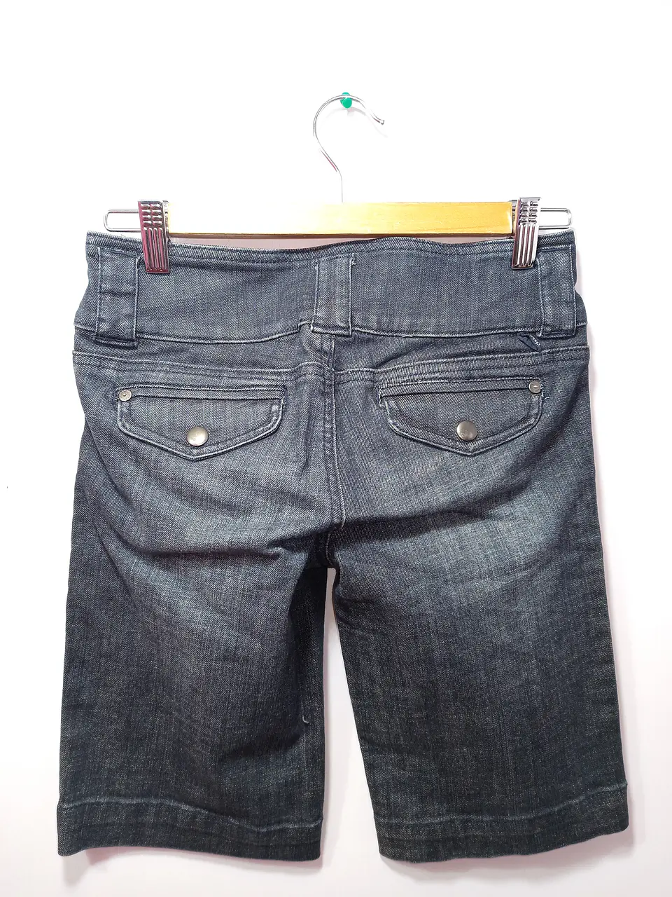SHORT JEANS NEGRO DENIM DYNAMITE TALLA 24 2