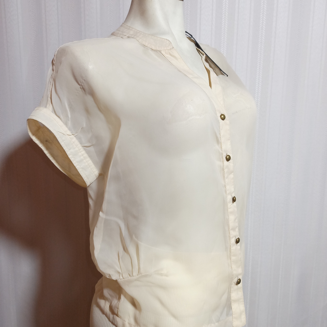 BLUSA BEIGE VERO MODA TALLA XS 3