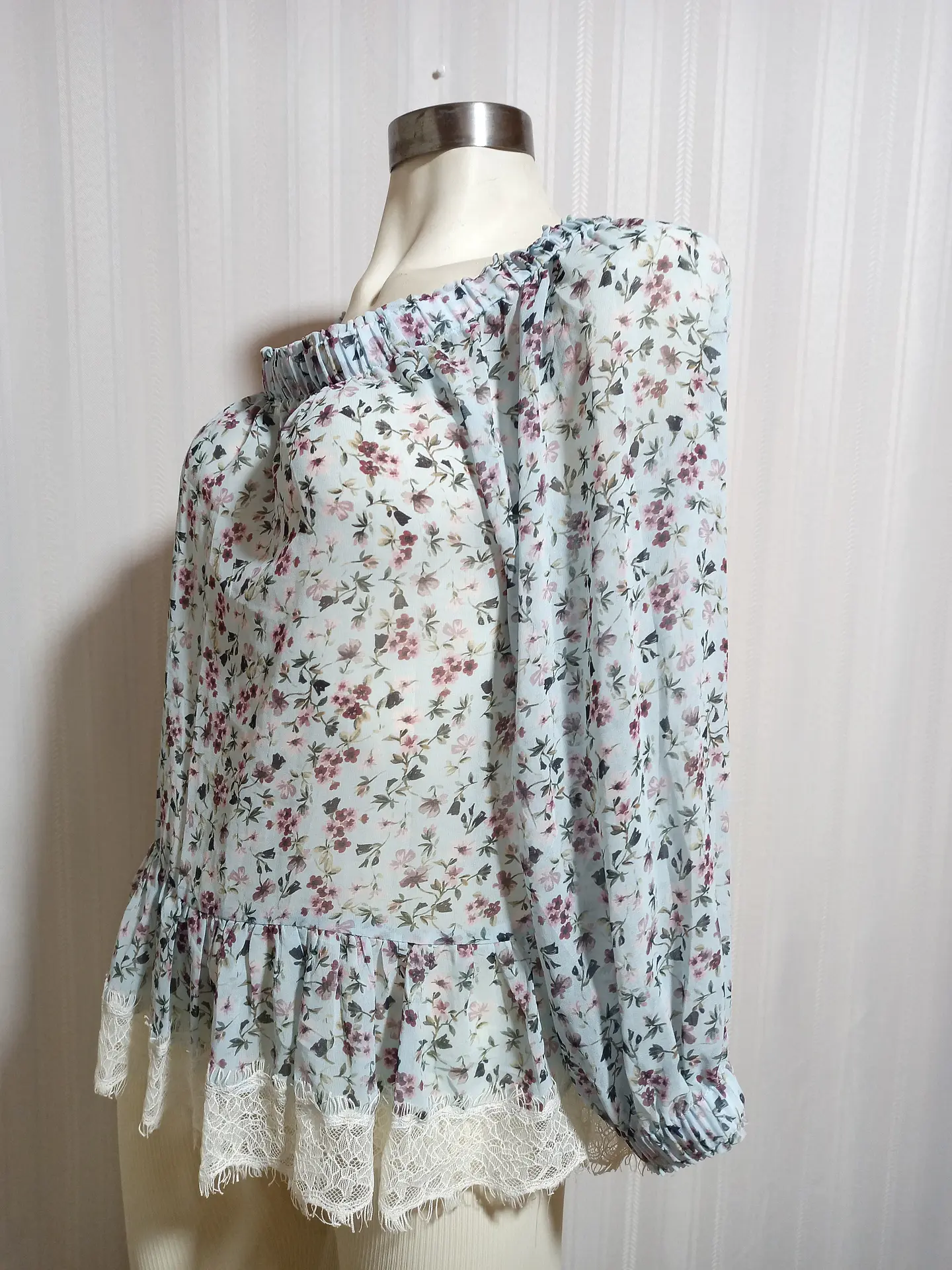 BLUSA ESTAMPADO MANGO TALLA M 1