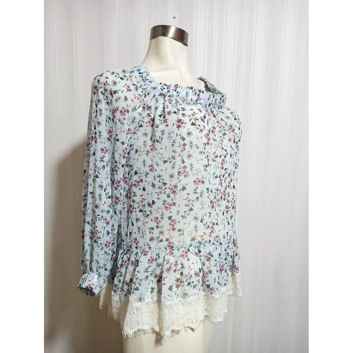 BLUSA ESTAMPADO MANGO TALLA M 3