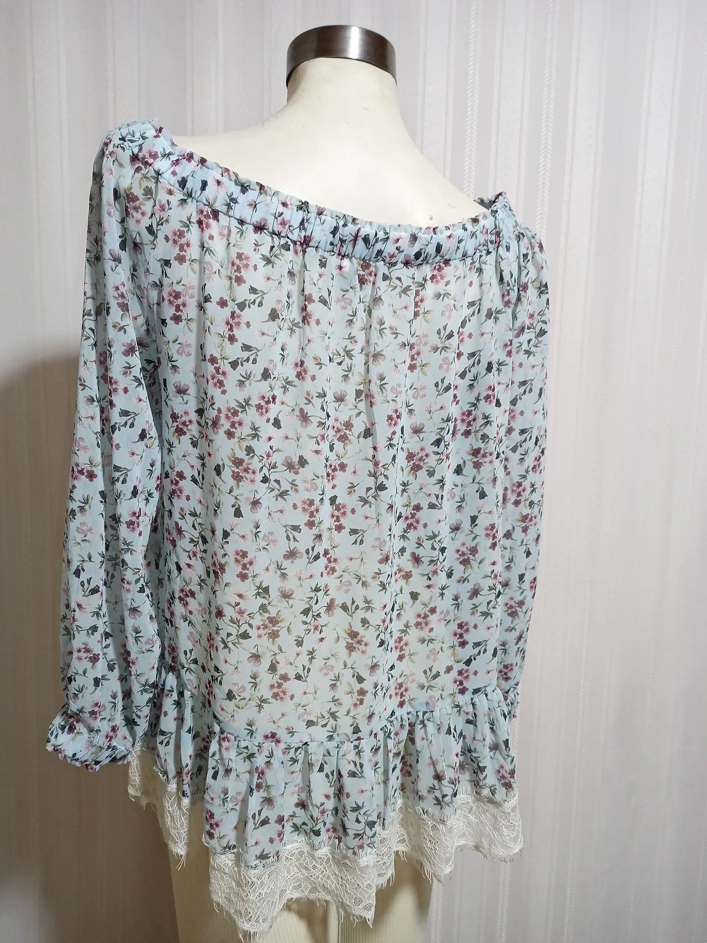 BLUSA ESTAMPADO MANGO TALLA M 4