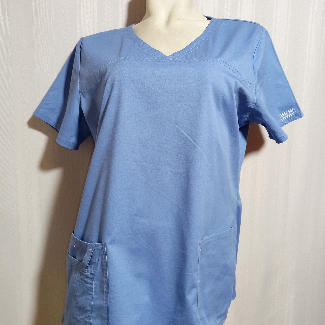 POLERA CELESTE CHEROKEE TALLA M   3