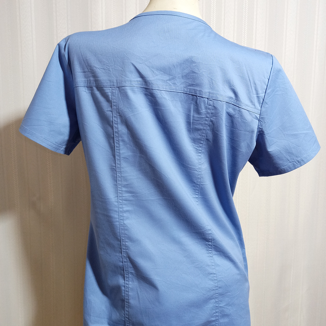 POLERA CELESTE CHEROKEE TALLA M   4