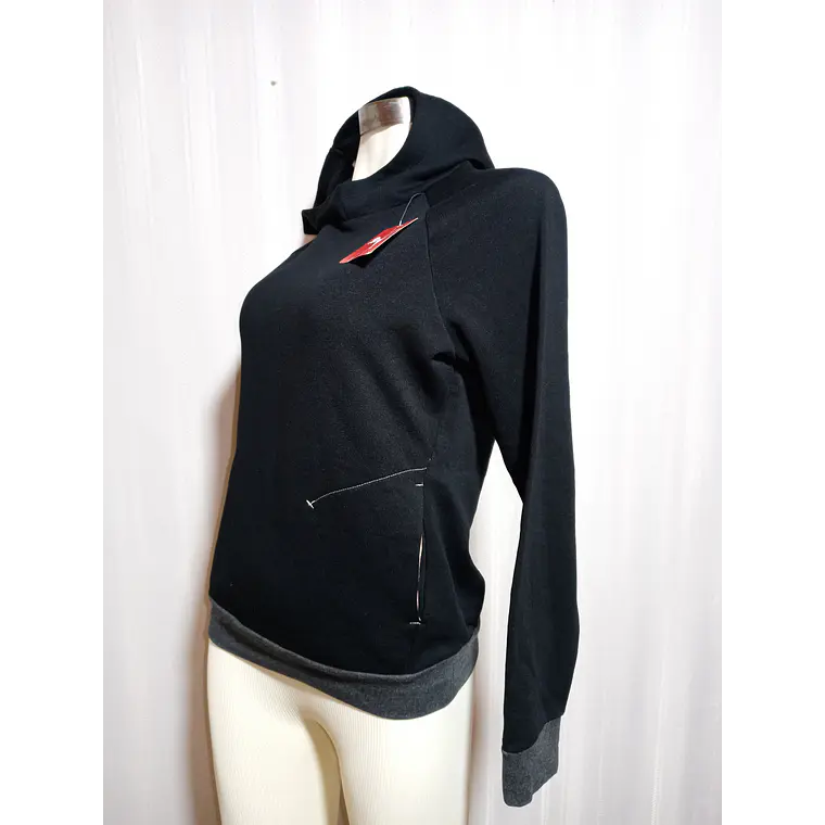 POLERÓN NEGRO PUMA TALLA L 2