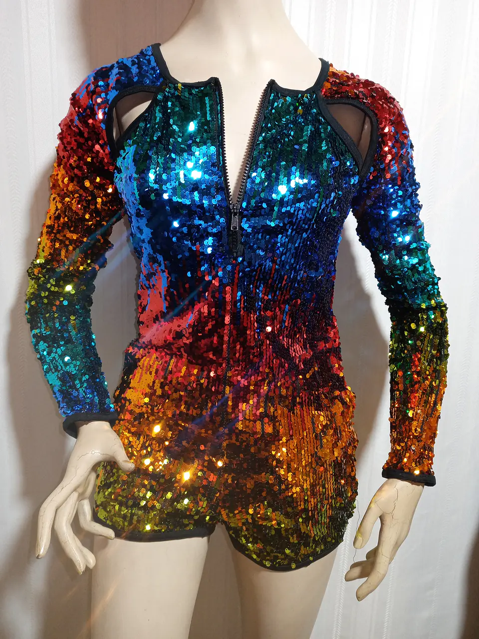 ENTERITO FIESTA LENTEJUELAS MULTICOLOR WEISSMAN TALLA XXLC 2