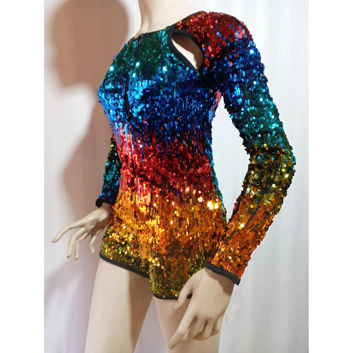 ENTERITO FIESTA LENTEJUELAS MULTICOLOR WEISSMAN TALLA XXLC 3