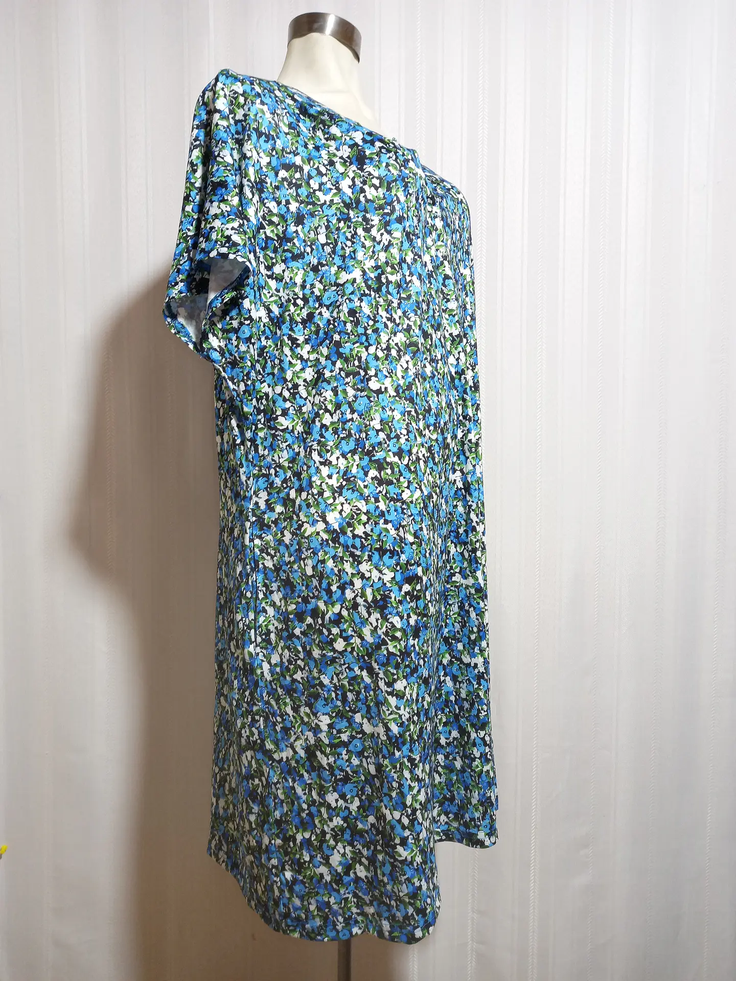 VESTIDO FLORAL MULTICOLOR OFEEFAN TALLA 3XL 2