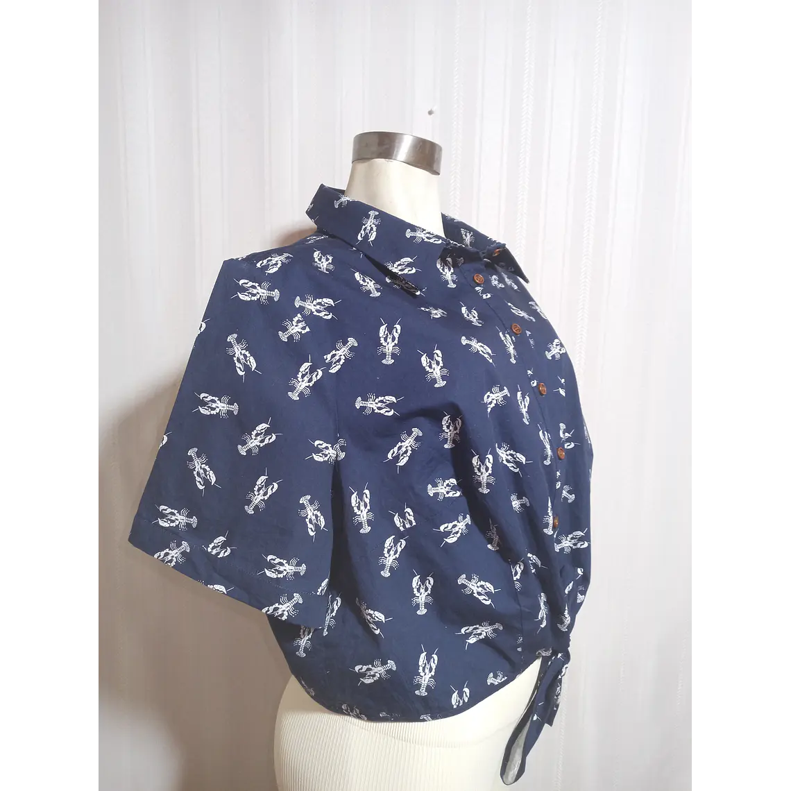 BLUSA AZUL MARINO COLLECTIF  XL 1