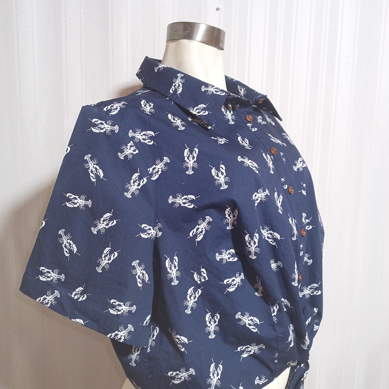 BLUSA AZUL MARINO COLLECTIF  XL 1